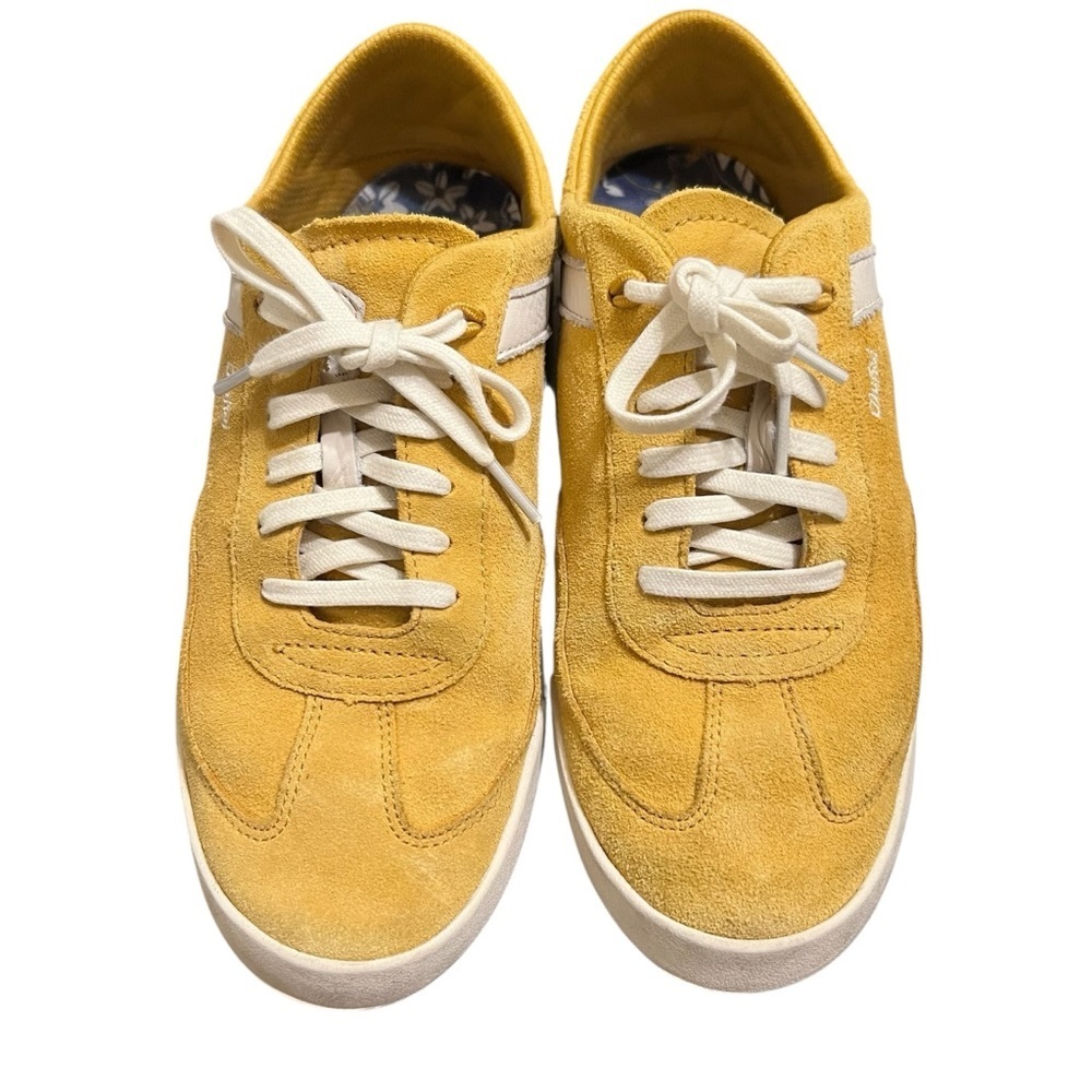 OLUKAI Ha‘upu Sneakers in Mustard/off white - Picture 6 of 10